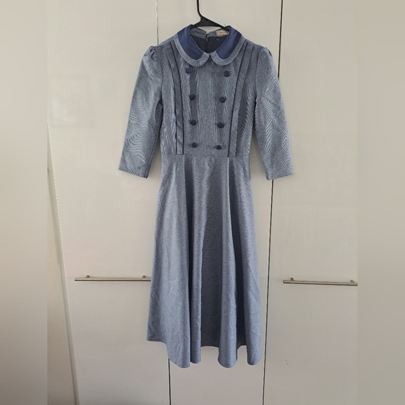 Retro Spring Dress - Picture 2 of 3